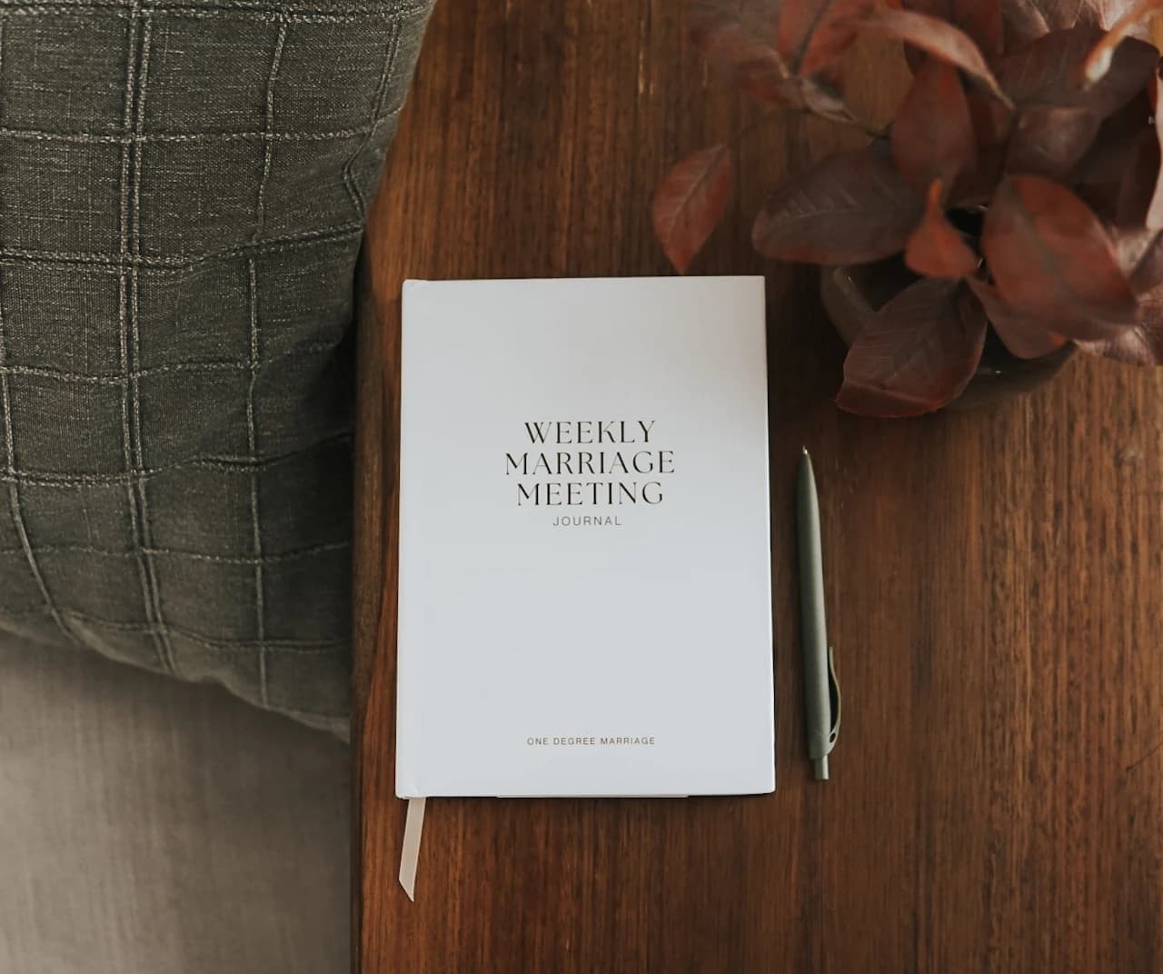 Weekly Marriage Meeting Journal by One Degree